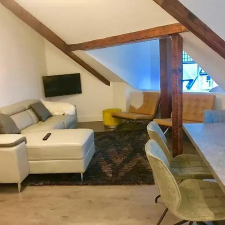 דירה The Penthouse In