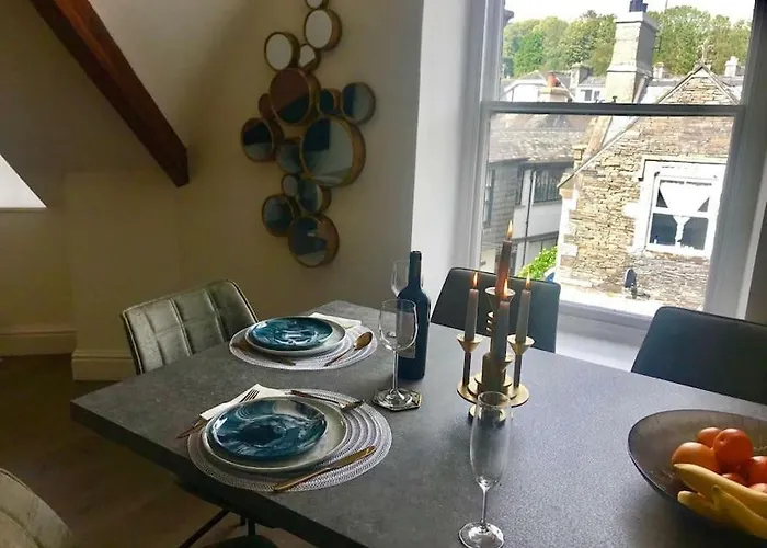 The Penthouse In شقة